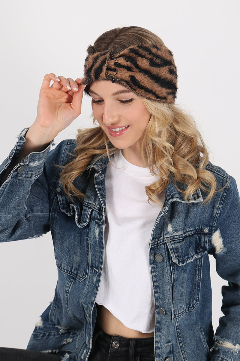 AHW1842 - Zebra Feather Yarn Headwrap