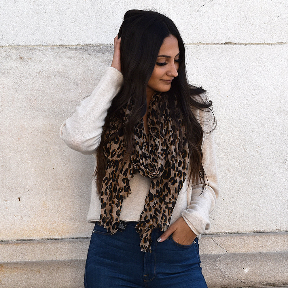ASF3538 - Crinkled Leopard Light Weight Scarf 35"x80" - David and Young Fashion Accessories