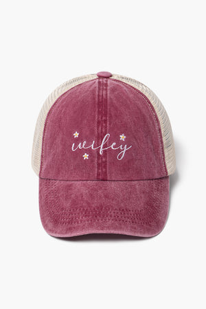 LCAPM1627 - Wifey and daisy embroidered mesh back baseball cap
